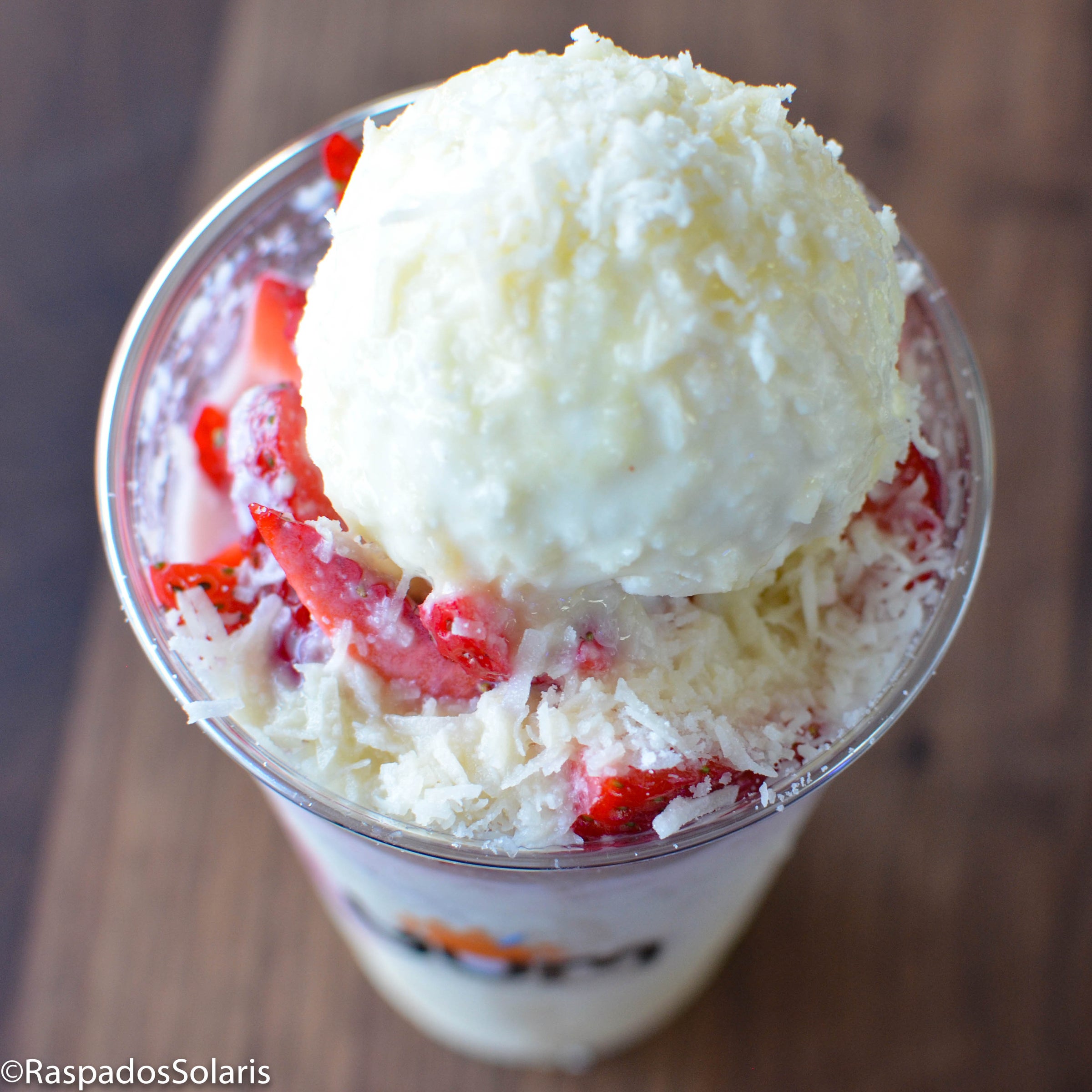 Coconut Raspado | Raspados Solaris